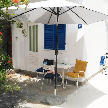 Studio Apartment Blue Window Biograd Na Moru Exterior photo