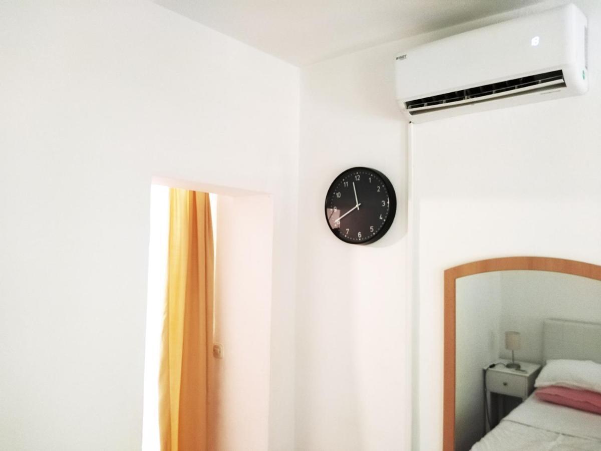 Studio Apartment Blue Window Biograd Na Moru Exterior photo